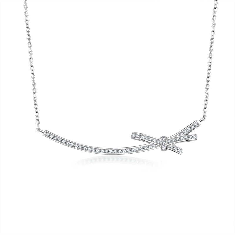 IE0115 KNOT MOISSANITE PENDANT NECKLACE IN STERLING SILVER