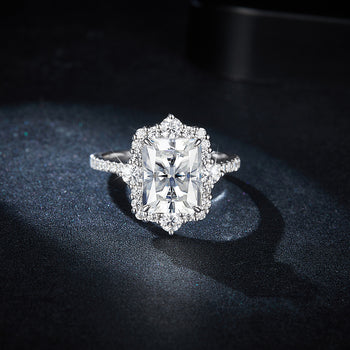 IE0157 RADIANT CUT MOISSANITE ENGANGEMENT RING IN STERLING SILVER