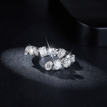 Bague délicate en argent sterling sertie de diamants et de moissanite (IE0262).