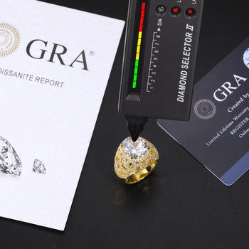 IE0269 9CT OVAL CUT MOISSANITE DIAMOND CLUSTER RING IN STERLING SILVER