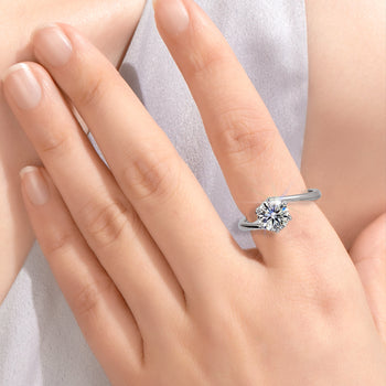 Bague de fiançailles en argent sterling avec moissanite taille ronde de 1 carat (IE04951)