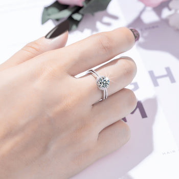 Bague en argent sterling avec moissanite 1 carat et anneau fendu (IE05229)