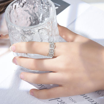 IE0571 BAGUETTE MOISSANITE ETERNITY BAND RING IN STERLING SILVER