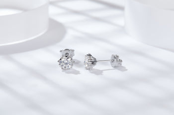 Boucles d'oreilles clous en moissanite flocon de neige IE4002 en argent sterling