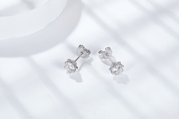 Boucles d'oreilles clous en moissanite flocon de neige IE4002 en argent sterling