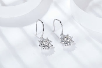 IE4017 0,5 Karat Moissanit-Sonnenblumen-Ohrhänger aus Sterlingsilber