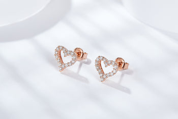 Boucle d'oreille en forme de cœur IE4031, sertie de moissanite et de diamant, en argent sterling