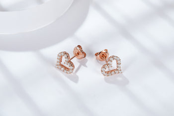 Boucle d'oreille en forme de cœur IE4031, sertie de moissanite et de diamant, en argent sterling