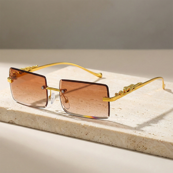 LUNETTES DE SOLEIL MOISSANITE À CROIX GLACÉE