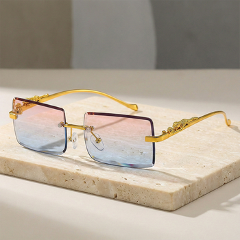 LUNETTES DE SOLEIL MOISSANITE À CROIX GLACÉE