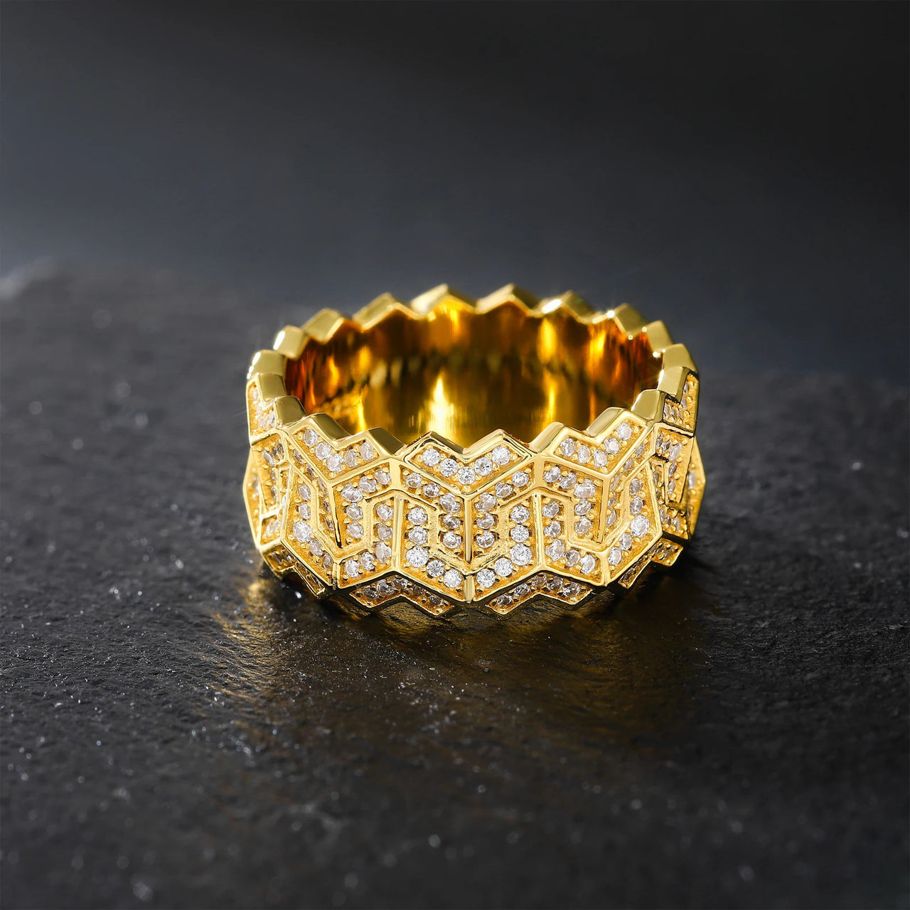 Kreuzring mit Moissanit-Diamanten in Sterlingsilber 