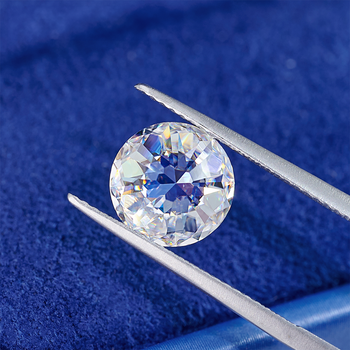 DIAMANT EN MOISSANITE COUPE JUBILEE