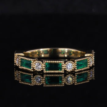 LAB GROWN EMERALD & MOISSANITE DIAMOND RING IN 14K GOLD