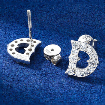Boucles d'oreilles puces en moissanite en forme de lettre D, en argent sterling 