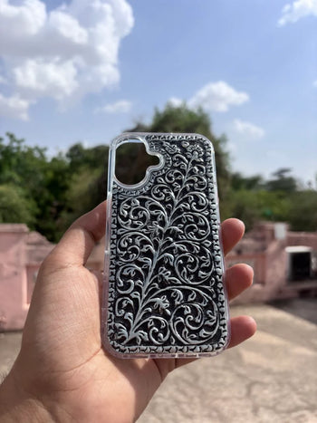 MIDNIGHT VINE PHONE CASE IN STERLING SILVER