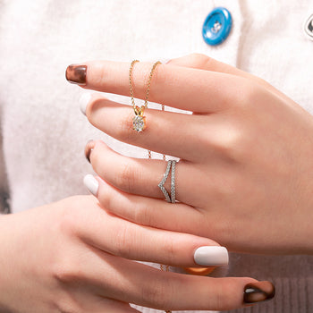 Pendentif en moissanite 1 carat taille poire en argent sterling