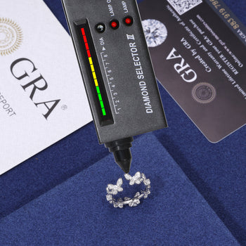 Bague papillon ajustable en moissanite et argent sterling