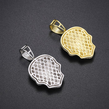 COLLIER PENDENTIF CRÂNE DE TERRE D'EXTRATERRESTRE EN MOISANITE ET ARGENT MASSIF