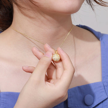 COLLIER PENDENTIF BALLON DE BASKET-BALL EN MOISANITE ET ARGENT MASSIF