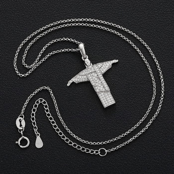 Anhänger „Christus der Erlöser“ aus Sterlingsilber mit Moissanit
