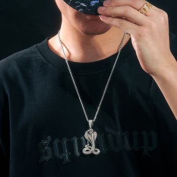 COLLIER PENDENTIF COBRA EN MOISSANITE ET ARGENT MASSIF