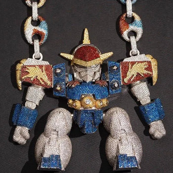 MOISSANITE CUSTOM 3D PORTAIT PENDANT IN STERLING SILVER