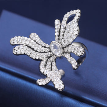 Bague papillon ajustable en argent sterling et diamant moissanite