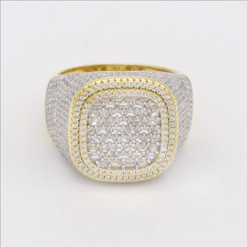 Bague de championnat en argent sterling sertie de diamants moissanite en forme de baguette