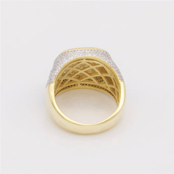 Bague de championnat en argent sterling sertie de diamants moissanite en forme de baguette