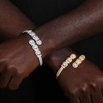 BRACELET JOINT EN ARGENT MASSIF ET MISSANITE, ORNÉ D'ÉTOILE ET DE DIAMANTS