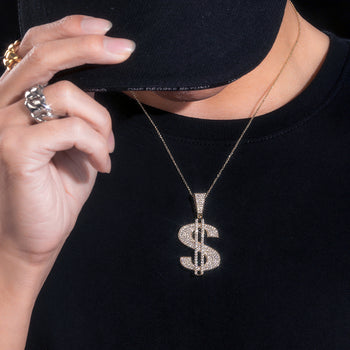 Pendentif en forme de dollar serti de diamants et de moissanite, en argent sterling