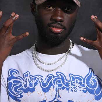 Collier ou bracelet tennis en argent sterling, orné de moissanite, de diamants et de perles d'eau douce.