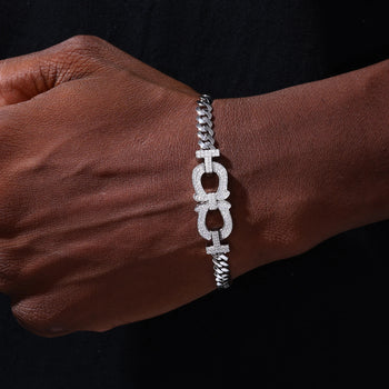 MOISSANITE DIAMOND HORSESHOE BRACELET IN STERLING SILVER