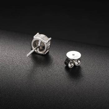 Boucles d'oreilles puces cylindriques en diamant moissanite et argent sterling