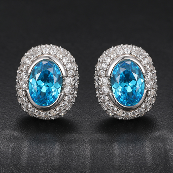 Boucles d'oreilles à clous ovales serties de diamants et de moissanite, en argent sterling 