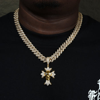 MOISSANITE DIAMOND ICED OUT SKULL CROSS PENDANT