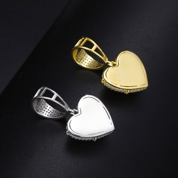 Pendentif cœur en moissanite et diamants, serti dans de l'argent sterling