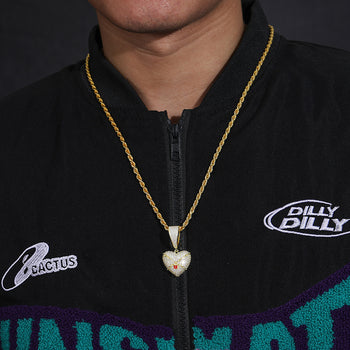 Pendentif cœur en moissanite et diamants, serti dans de l'argent sterling