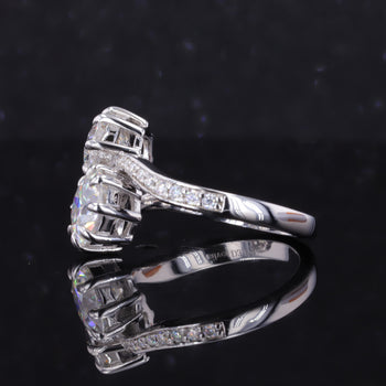 Bague en argent sterling sertie d'un diamant moissanite taille ancienne européenne
