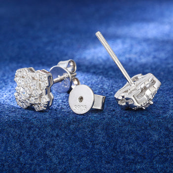 Boucles d'oreilles en moissanite et diamants, motif pétales éclatants, en argent sterling 