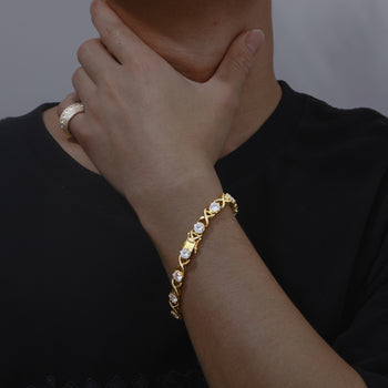 Bracelet tennis en argent sterling orné de diamants et de moissanite « Amour éternel ».