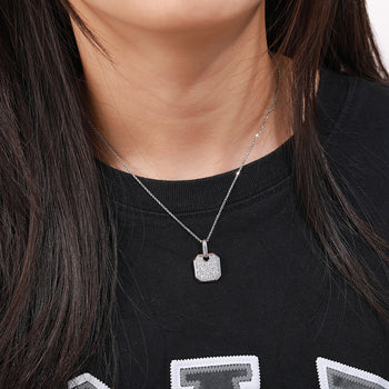 Collier pendentif en argent sterling orné d'un diamant et de moissanite en forme d'étiquette carrée