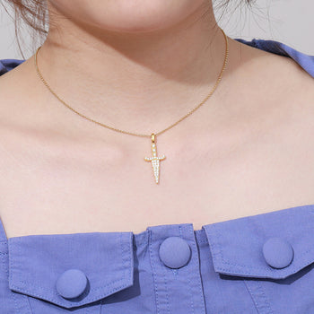 Dolchanhänger aus Moissanit und Diamanten in Sterlingsilber