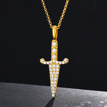 Dolchanhänger aus Moissanit und Diamanten in Sterlingsilber