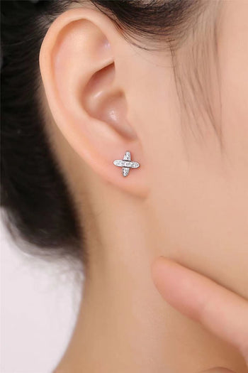 Boucles d'oreilles puces en forme de X serties de diamants moissanite en argent sterling (style 2)