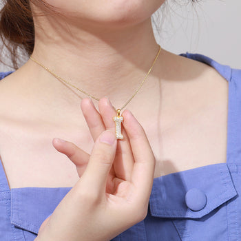 MOISSANIT-HUNDEKNOCHENANHÄNGER AUS STERLINGSILBER