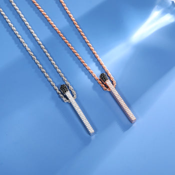 Pendentif flamme en moissanite et argent sterling