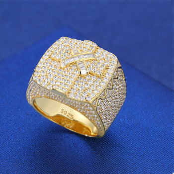 Kreuzring mit Moissanit-Besatz aus Sterlingsilber 