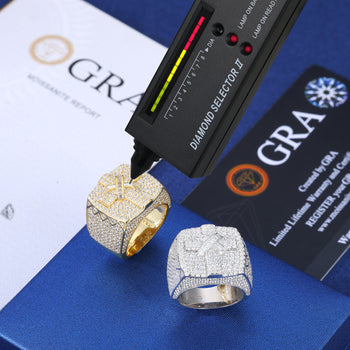 Kreuzring mit Moissanit-Besatz aus Sterlingsilber 