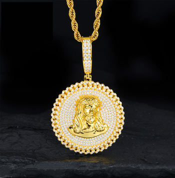 Pendentif tête de Jésus serti de moissanite et en argent sterling